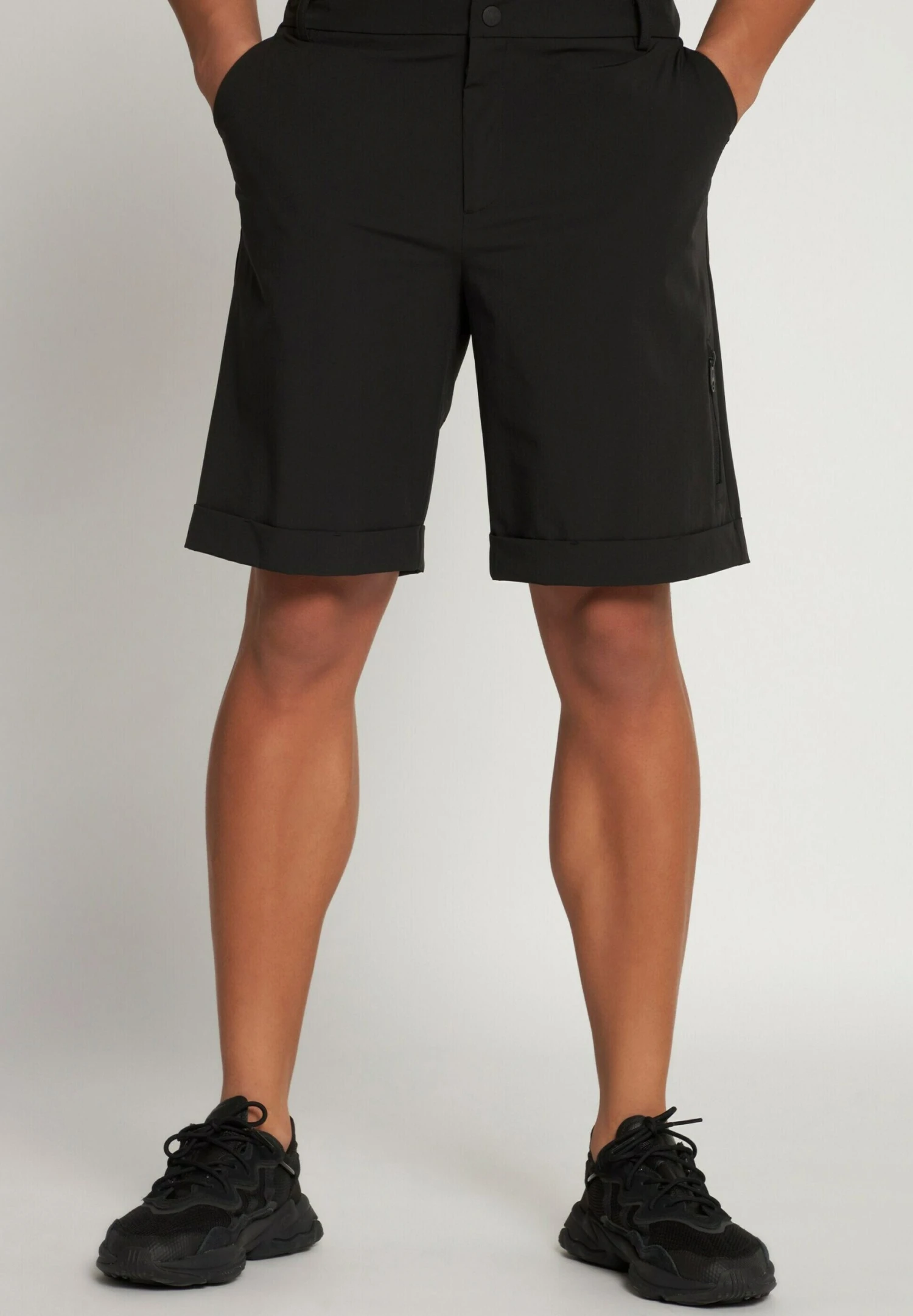 JP1880 Shorts - Noir 3 JP1880 Shorts - Noir