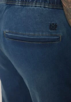 JP1880 Flexnamic Waistband - Straight Leg Jeans - Medium Stone 9 JP1880 Flexnamic Waistband - Straight Leg Jeans - Medium Stone -JP1880 19327117e11e41e6a81c376a27ca07c5