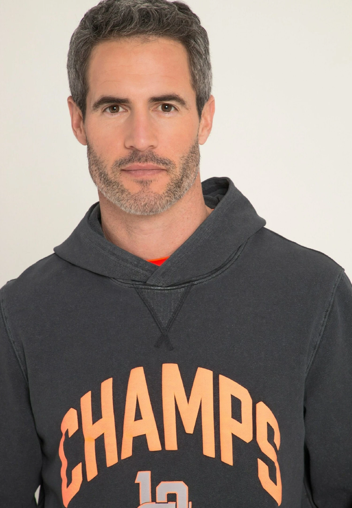 JP1880 Hoodie - Graphite Gray 4 JP1880 Hoodie - Graphite Gray - Afbeelding 2