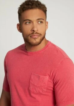 JP1880 T-Shirt Basic - Rood 6 JP1880 T-Shirt Basic - Rood -JP1880 9ddffdd8f2244632b5f78586ee8f9dde