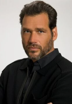 JP1880 Vest - Zwart 8 JP1880 Vest - Zwart -JP1880 f2859815bfae4688b876f76ee6bbef8e